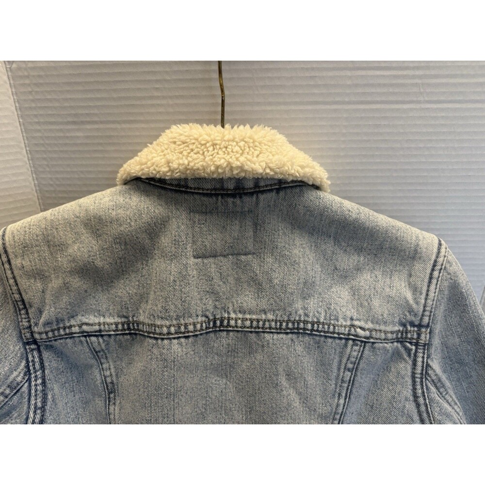 Old Navy Womens Denim Jacket Petite SM Sherpa Lining Flap Pockets  Western - Picture 6 of 14